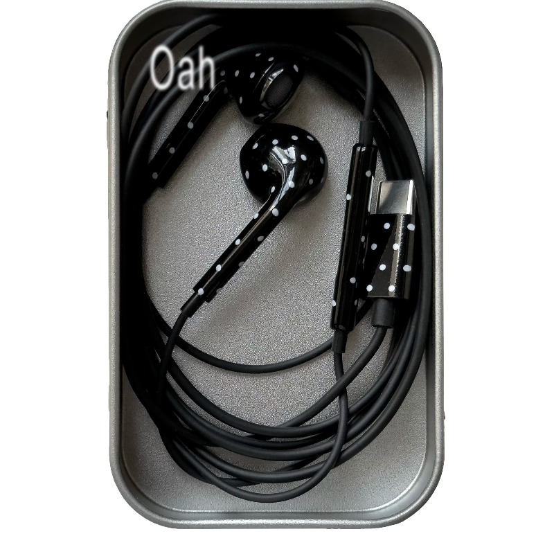 Écouteurs filaires Oah à pois  - Headphones avis et prix
